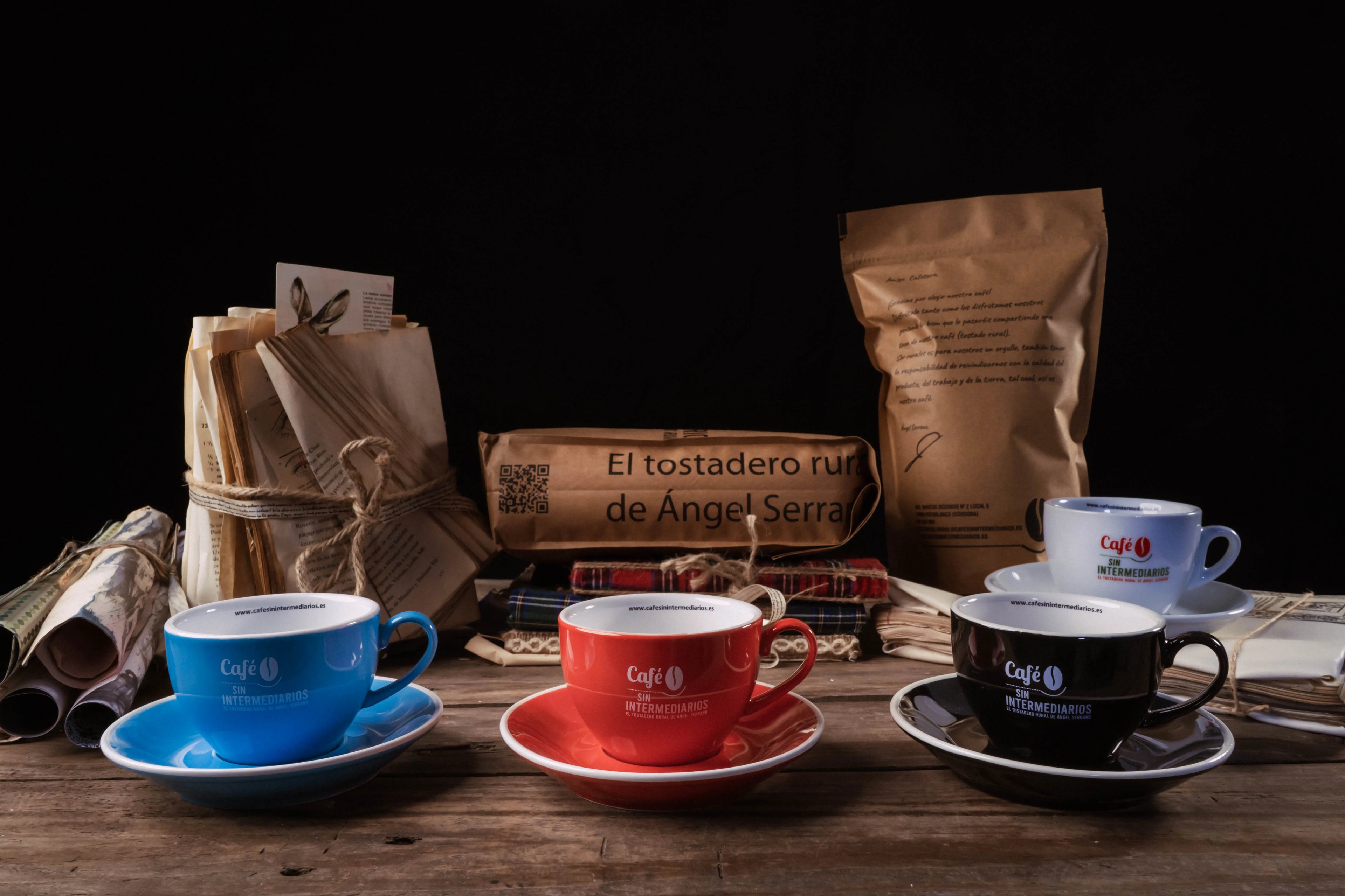 CAFFÈ SENZA INTERMEDIARI - Caffè Decaffeinato Friends |   Confezionamento settimanale per tostatura e spedizione |   Sapore delicato ideale