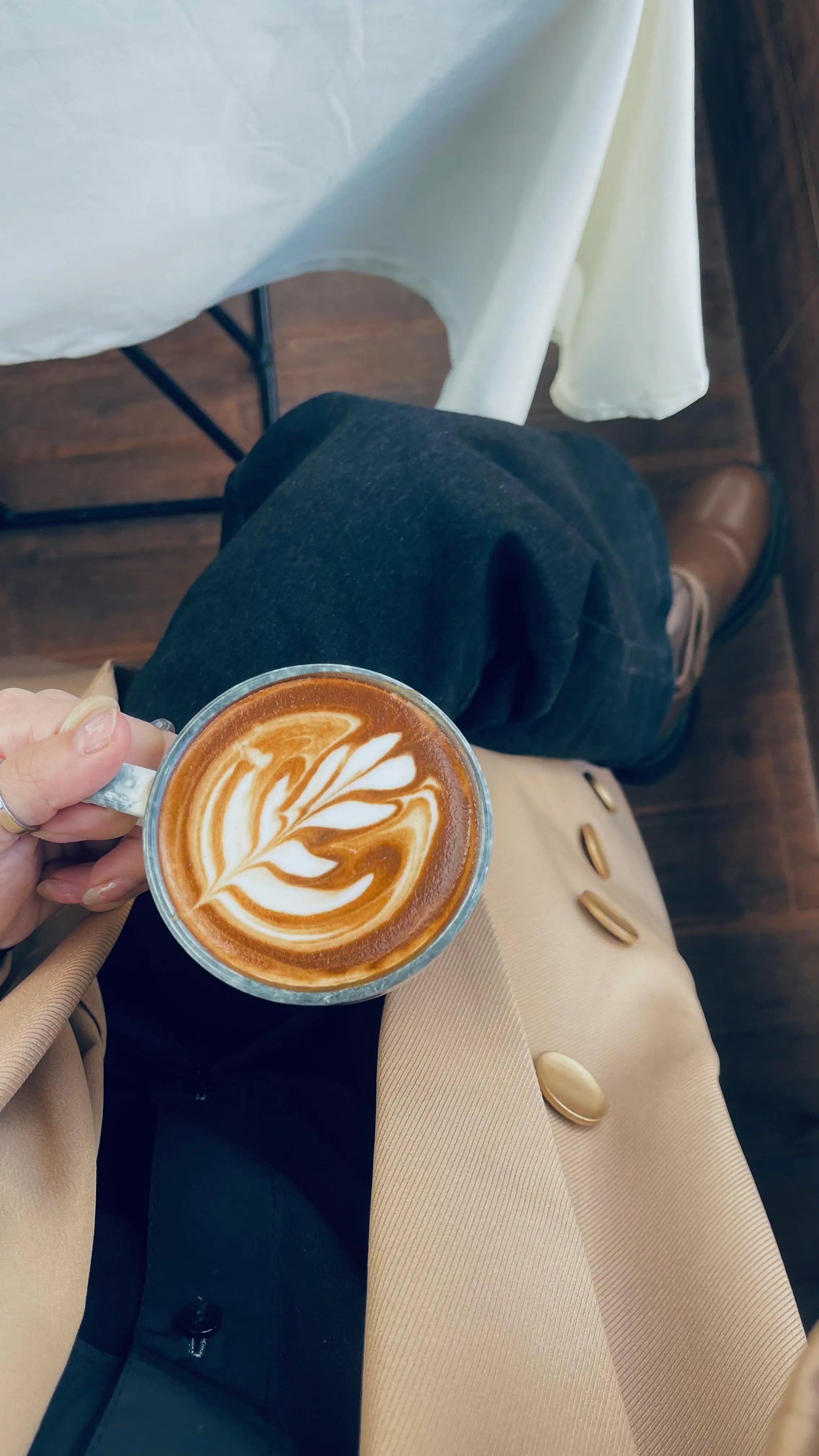 CAFÈ SENZA INTERMEDIARI |   Chicchi di caffè Pouquinho |   Tostatura settimanale |   Imballaggio per la spedizione |   Intensità media |   Caffè brasiliano