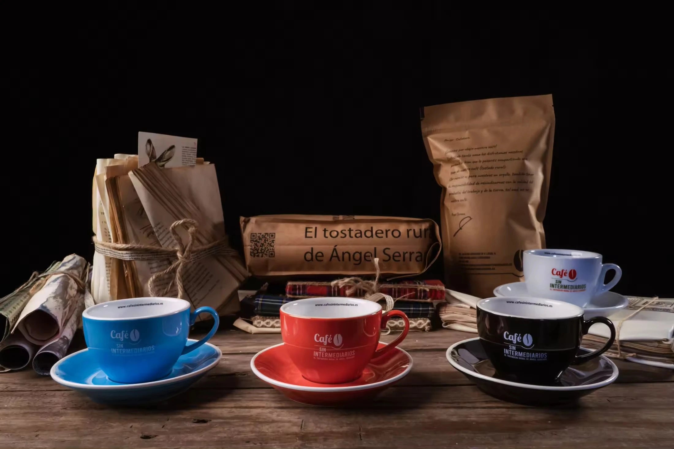 CAFÈ SENZA INTERMEDIARI - Clavel - Caffè Colombia 1Kg |   Toast settimanale |   Spedizione con consegna a terra. |   Bassa intensità |   Caffè Solo Perfetto